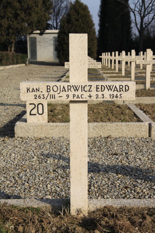 Edward Bojarwicz